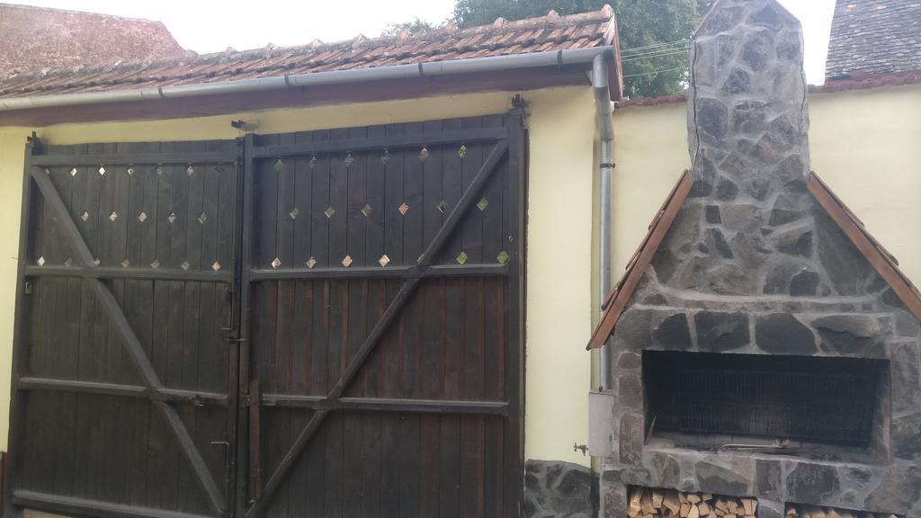 Pensiunea Liana Nemsa Exterior foto
